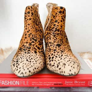 Pony hair leopard booties by MATISSE size 7.5
